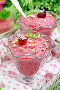 Суфле из садовых ягод со сгущенным молоком - Летние десерты из ягод и фруктов