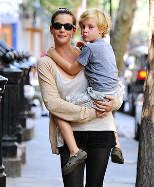 Лив Тайлер во время шопинга в Сохо с сыном Майло - Ускользающая красота - Форум Сириус - Торез