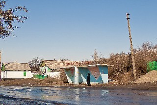 Улица Ленина  остановка «Горняцкая» Торез