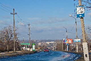 Улица Ленина  остановка «Горняцкая» Торез